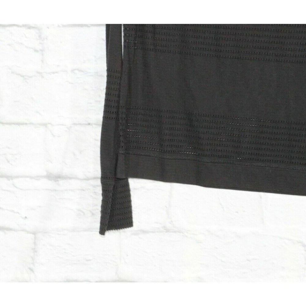 ATHLETA Black Eyelet Crewneck 3/4 Sleeves Blouse Size M - Picture 3 of 8